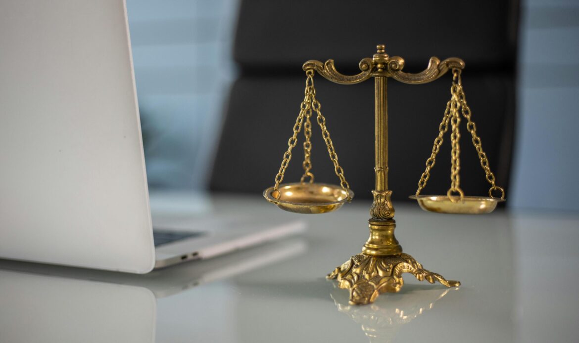 Corporate Lawyer in the Middle East