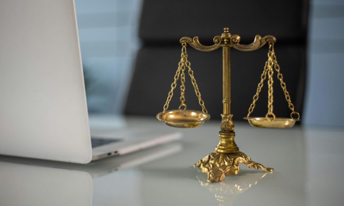 Corporate Lawyer in the Middle East